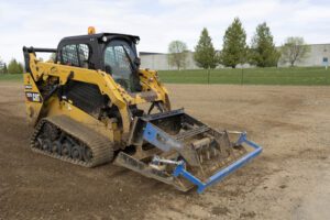 GreatER Bar Skid Steer gravel grader on CAT 257D