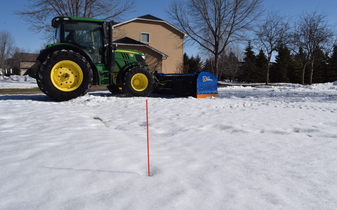 Navigating Winter Safely: The Best Color for Driveway Markers