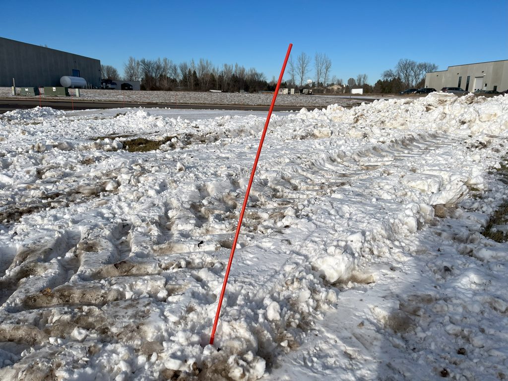 Rebounded Snow Stake