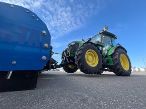 SnowStorm Blast snow pusher down pressure from John Deere tractor